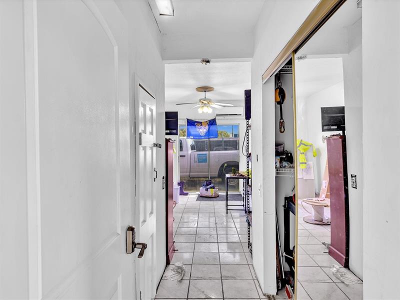 Image 38 of 43 For 4901 51st St