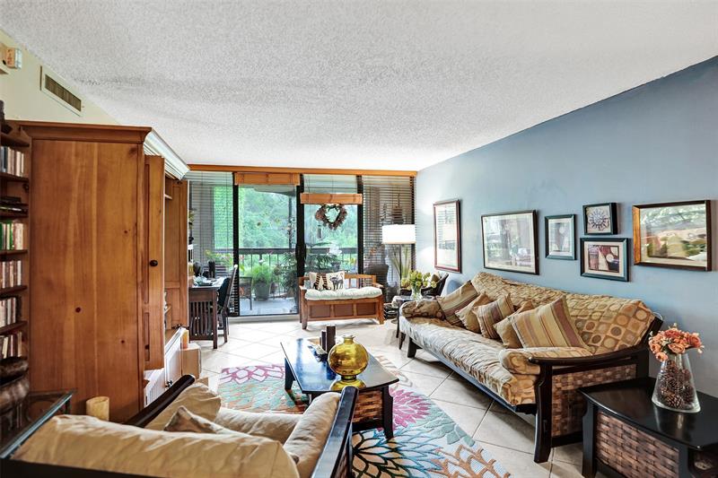 Details for 8415 Forest Hills Dr  206, Coral Springs, FL 33065