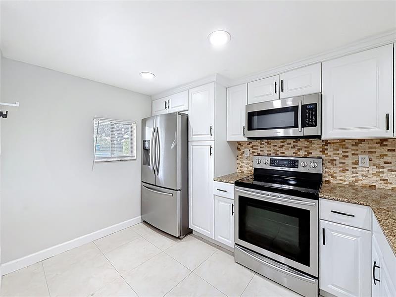 Image 12 of 42 For 7750 50th St  106