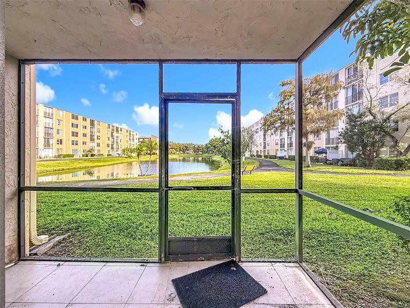 Image 39 of 42 For 7750 50th St  106