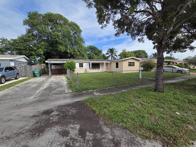 Details for 1345 181st St, Miami, FL 33169