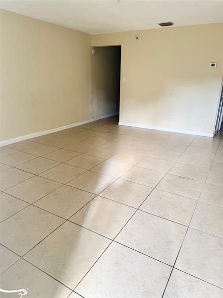 Image 5 of 5 For 2770 14th Ct  1b