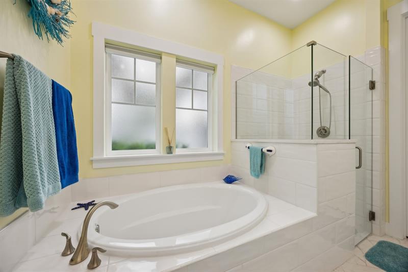 Image 17 of 30 For 1511 Coastal Oak Circle