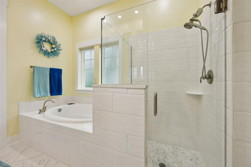 Image 18 of 30 For 1511 Coastal Oak Circle