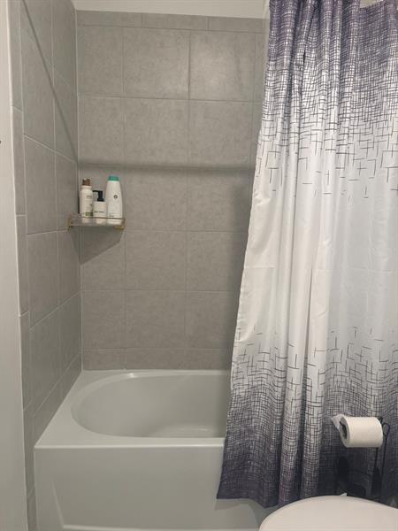 Image 14 of 38 For 23513 127th Pl