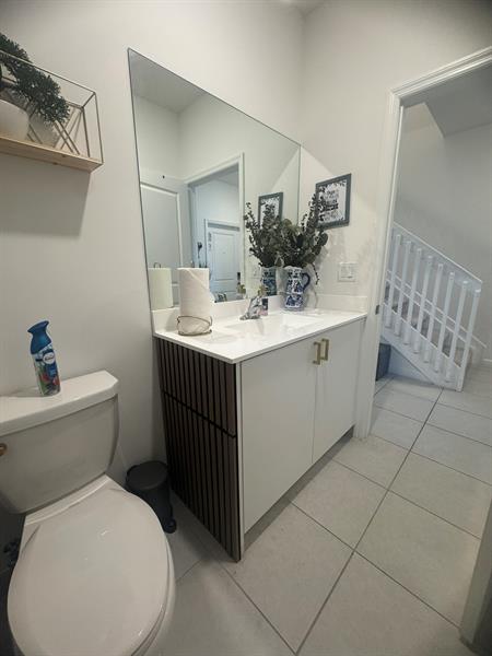 Image 15 of 38 For 23513 127th Pl