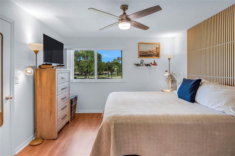 Image 12 of 25 For 731 Vista Isles Dr  1527