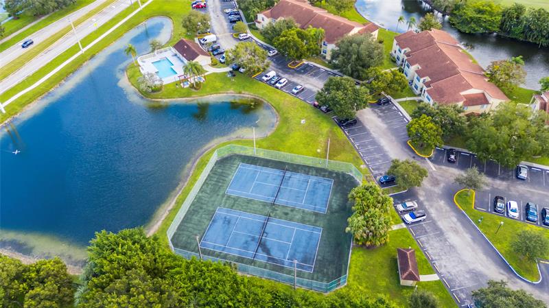 Image 23 of 25 For 731 Vista Isles Dr  1527