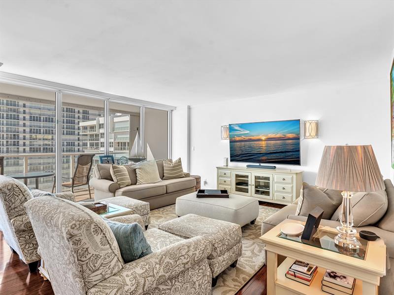 Image 15 of 85 For 4300 Ocean Blvd  19l