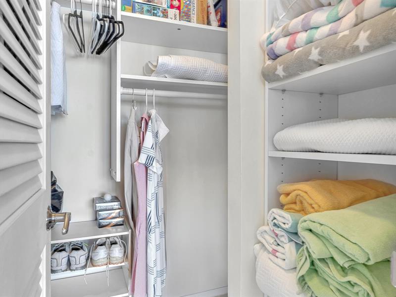 Image 29 of 85 For 4300 Ocean Blvd  19l