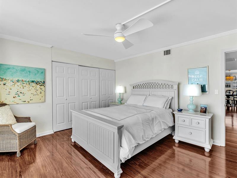 Image 30 of 85 For 4300 Ocean Blvd  19l