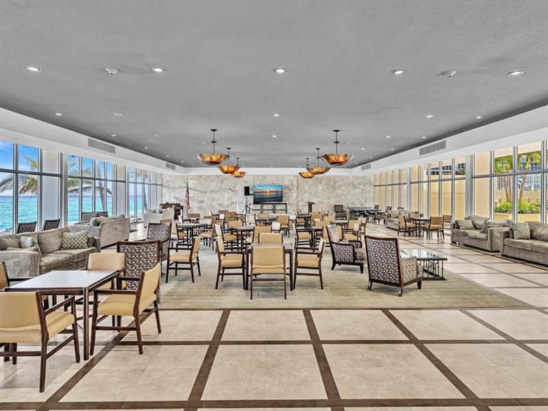 Image 44 of 85 For 4300 Ocean Blvd  19l