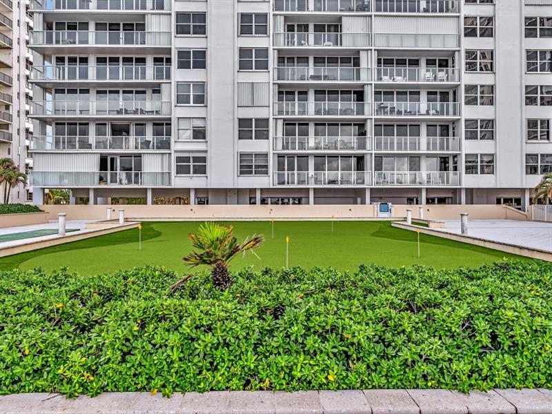 Image 58 of 85 For 4300 Ocean Blvd  19l