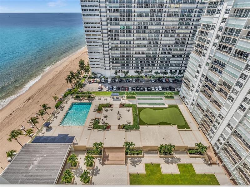 Image 7 of 85 For 4300 Ocean Blvd  19l