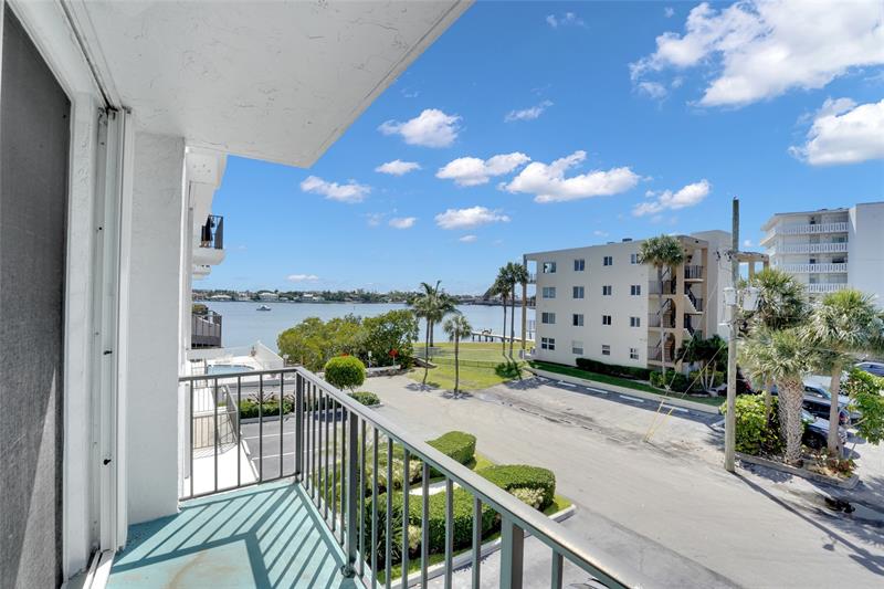 Details for 301 Croton Ave  302, Lantana, FL 33462