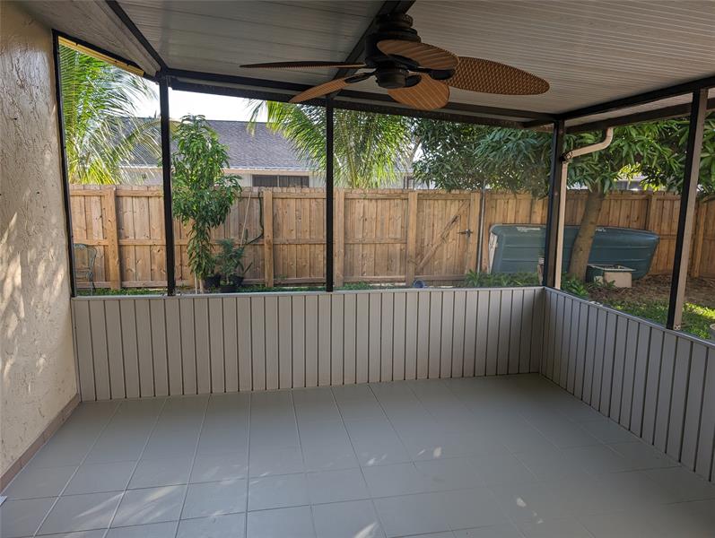 Image 22 of 26 For 707 3rd Ave  