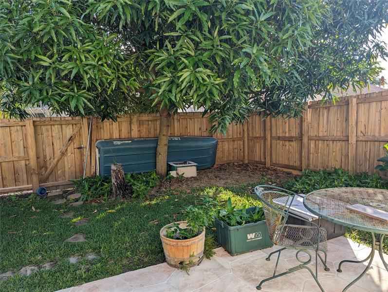 Image 23 of 26 For 707 3rd Ave  