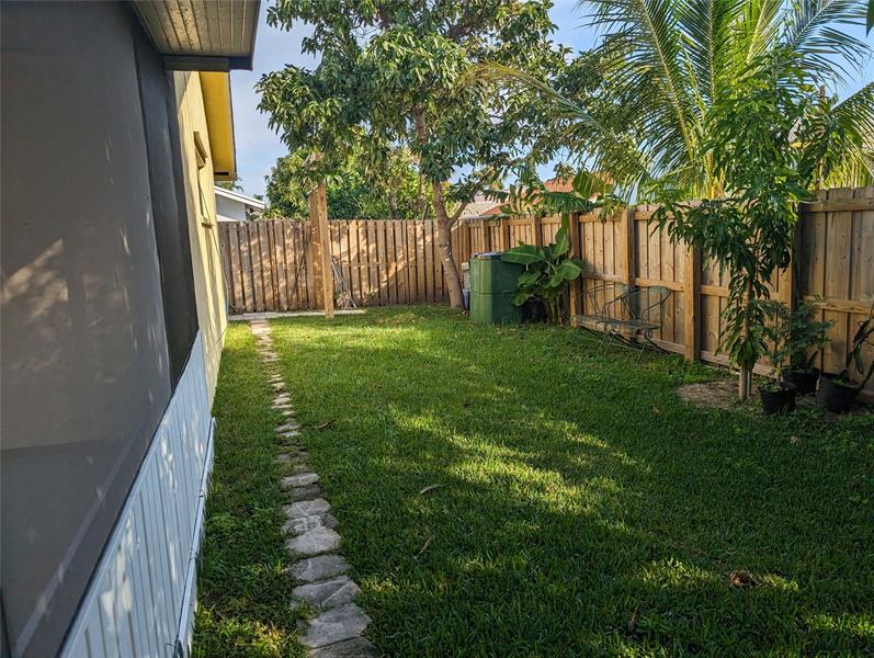 Image 25 of 26 For 707 3rd Ave  