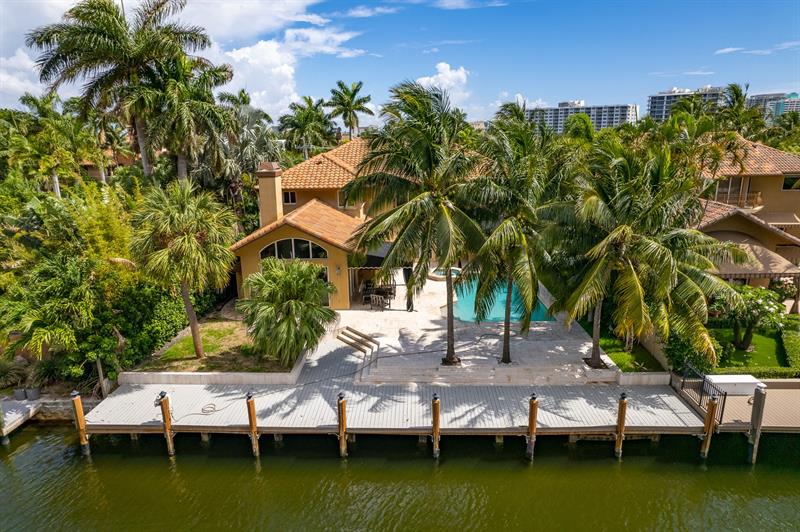 Image 13 of 30 For 2626 Barcelona Dr