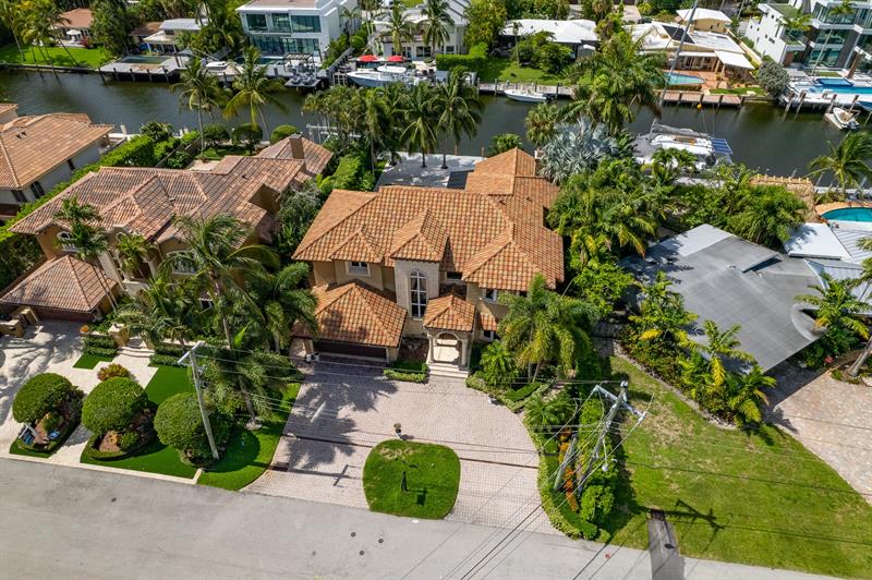 Image 5 of 30 For 2626 Barcelona Dr