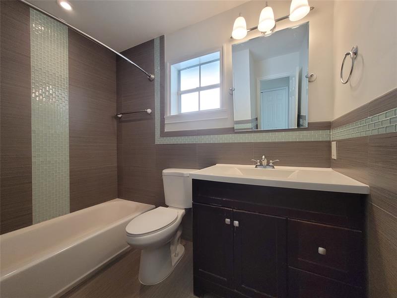 Image 11 of 20 For 10351 20th Ter