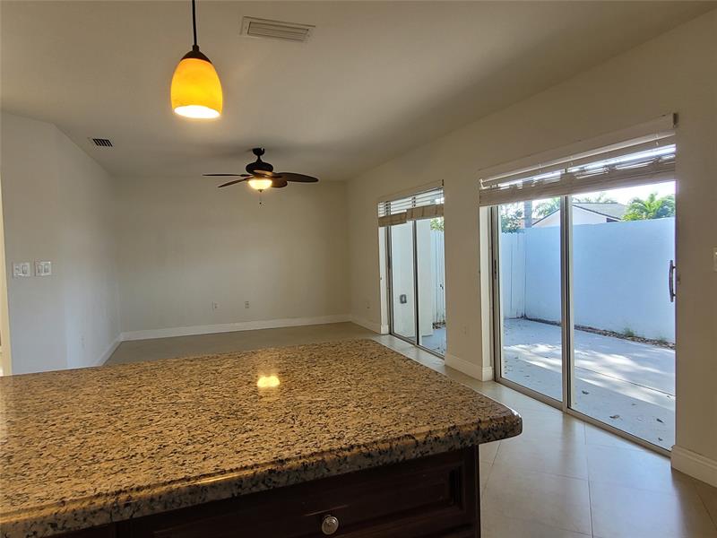 Image 7 of 20 For 10351 20th Ter