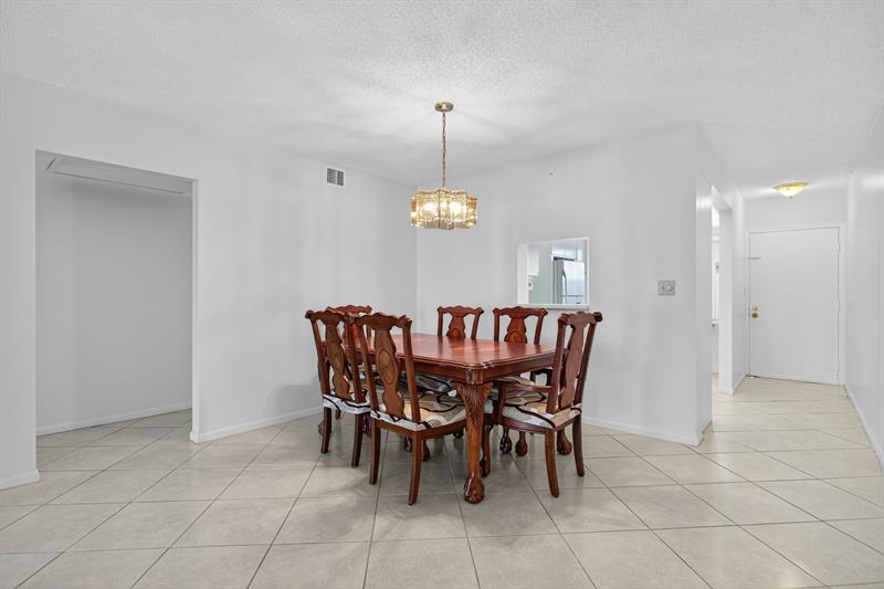 Image 9 of 29 For 3204 Portofino Pt  D4