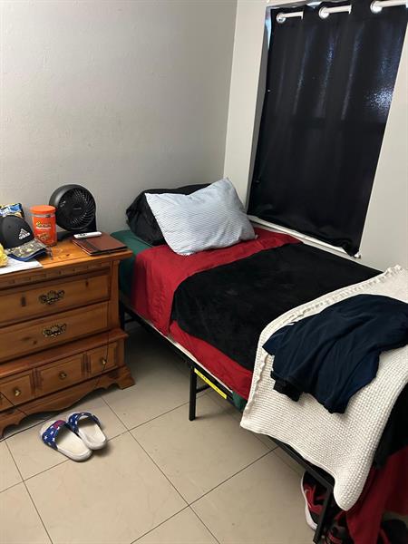 Image 9 of 20 For 461 Byron Street