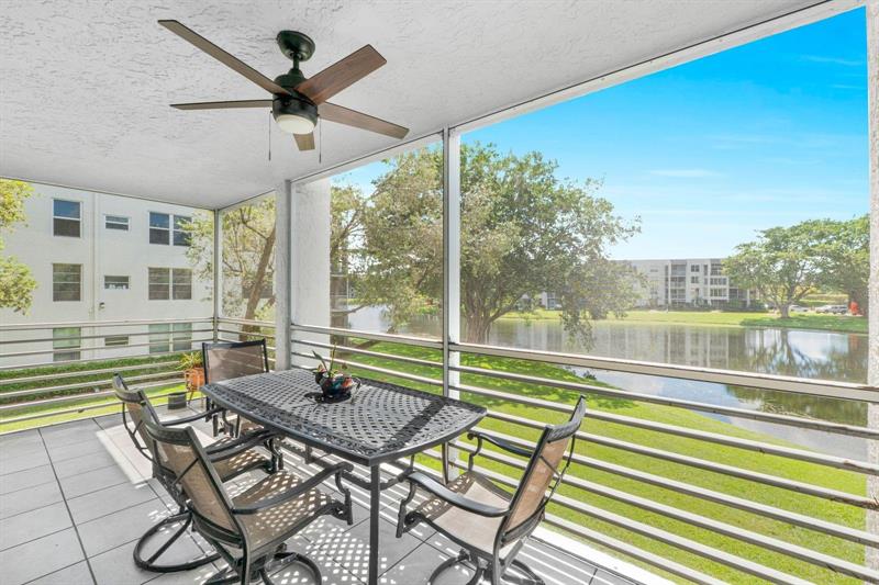 Image 2 of 14 For 9330 Lagoon Pl  209