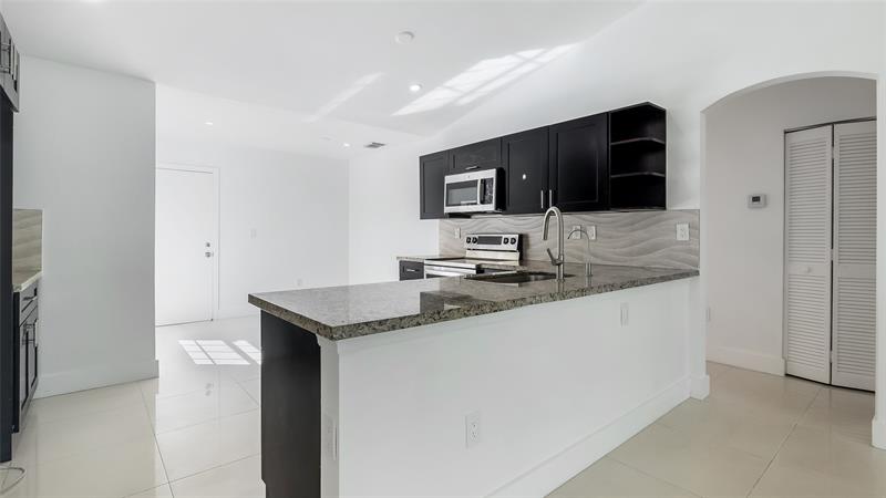 Image 10 of 28 For 1811 124th Way