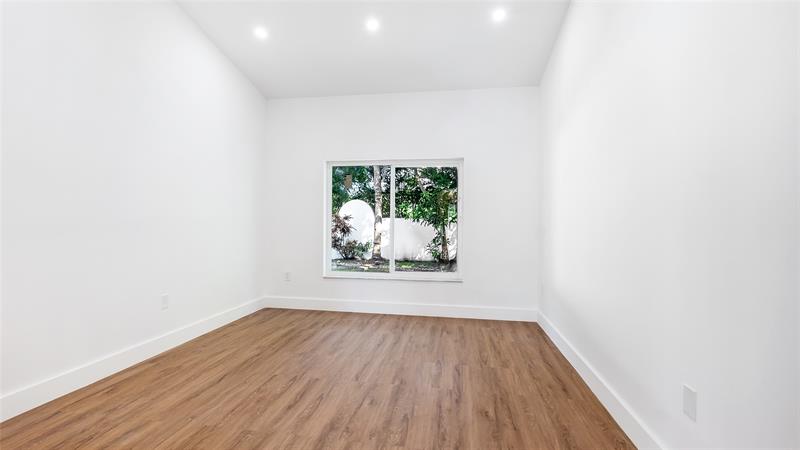 Image 22 of 28 For 1811 124th Way