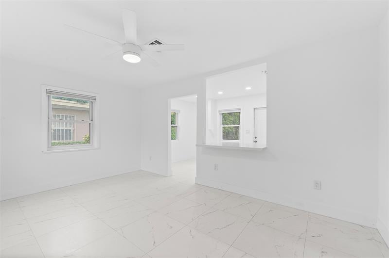 Image 24 of 28 For 1005 123rd St