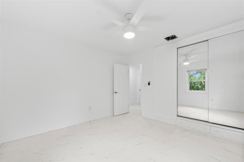 Image 7 of 28 For 1005 123rd St