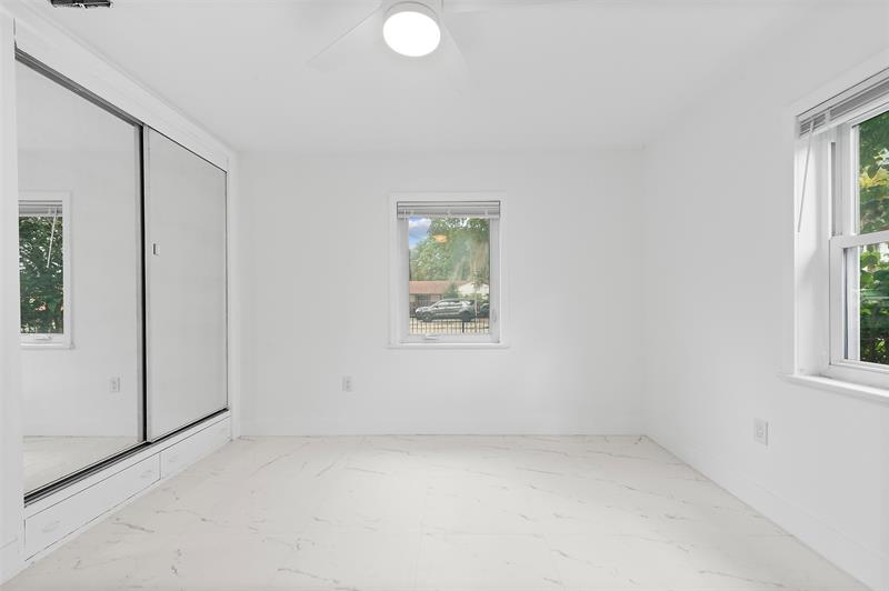 Image 9 of 28 For 1005 123rd St