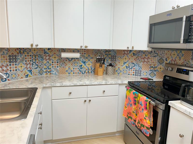 Image 19 of 40 For 8134 17th Mnr  8134