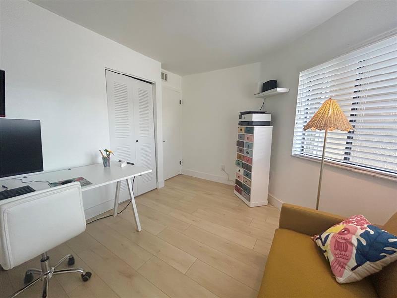 Image 5 of 40 For 8134 17th Mnr  8134