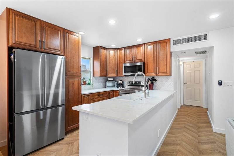 Details for 156 Seville  G, Delray Beach, FL 33446