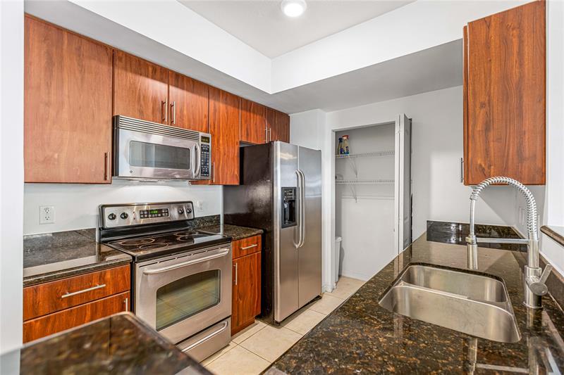 Details for 2421 65th St  318, Fort Lauderdale, FL 33308