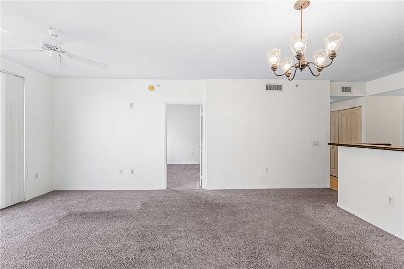 Image 6 of 31 For 2421 65th St  318