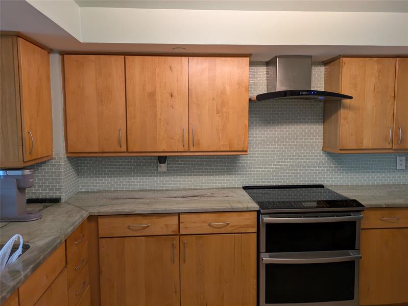 Image 10 of 63 For 3200 Port Royale Dr  1109