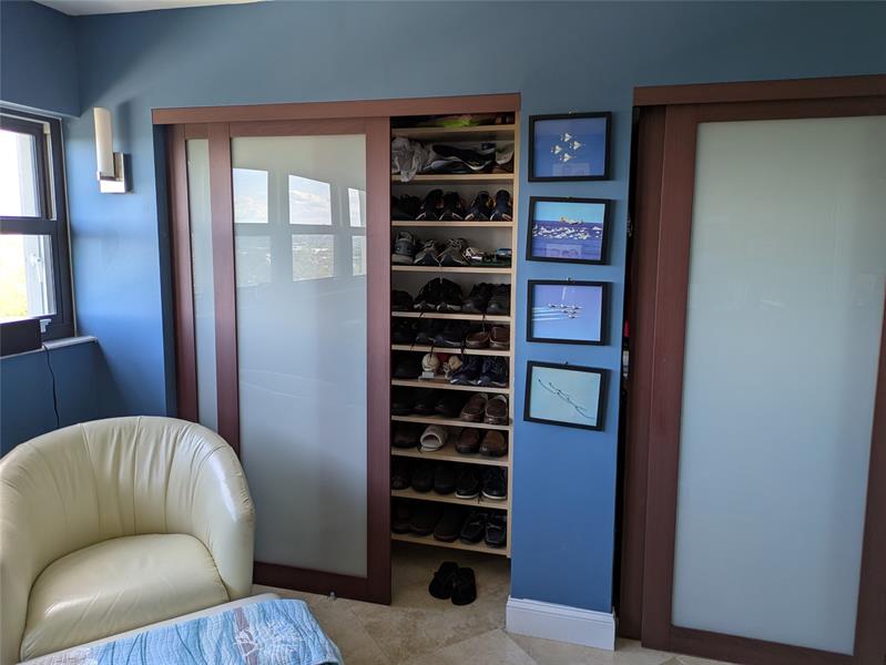 Image 40 of 63 For 3200 Port Royale Dr  1109