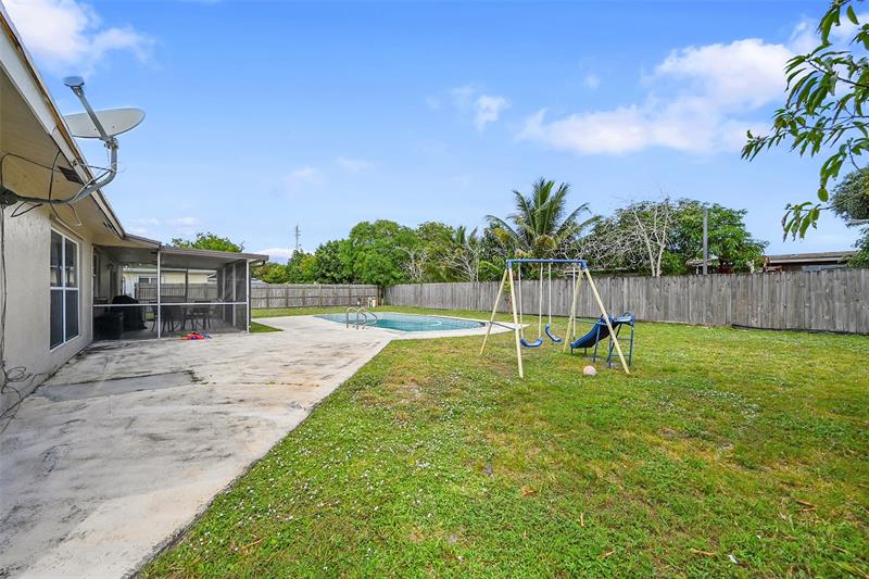 Image 25 of 25 For 300 Kathy Ln