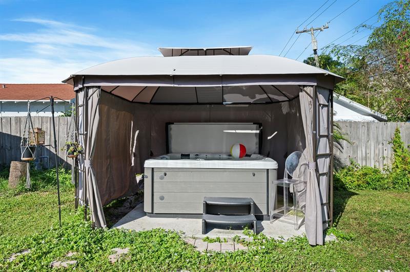 Image 38 of 44 For 709 Omar Rd  