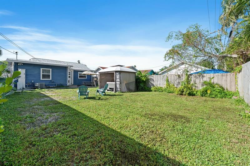 Image 42 of 44 For 709 Omar Rd  