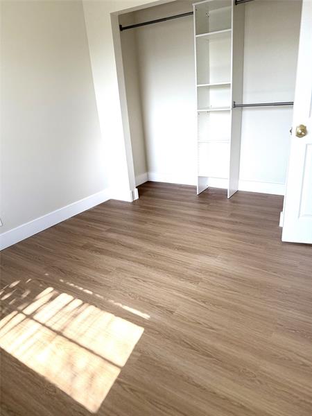 Image 13 of 13 For 2720 Forest Hills Blvd  204