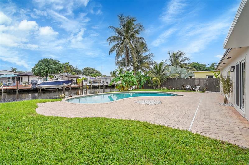 Image 28 of 40 For 4710 43rd Ave