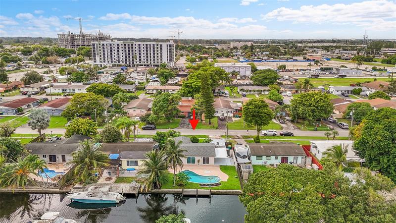 Image 34 of 40 For 4710 43rd Ave