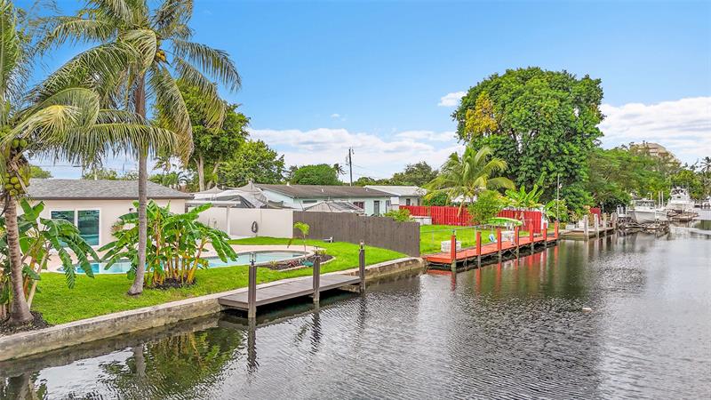 Image 36 of 40 For 4710 43rd Ave