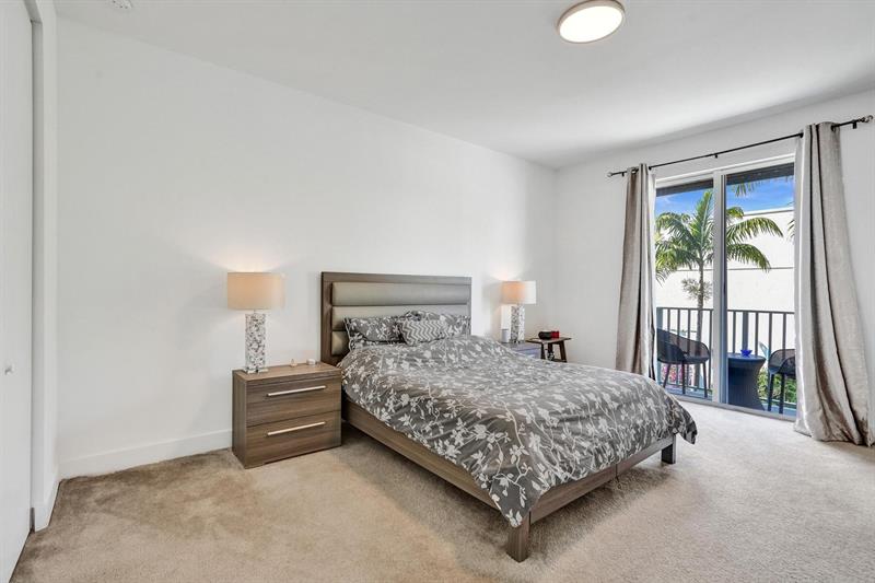 Image 12 of 35 For 480 35th Ct  2
