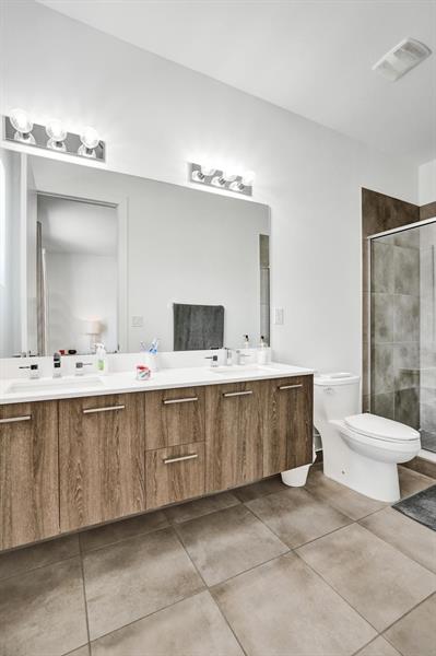 Image 17 of 35 For 480 35th Ct  2